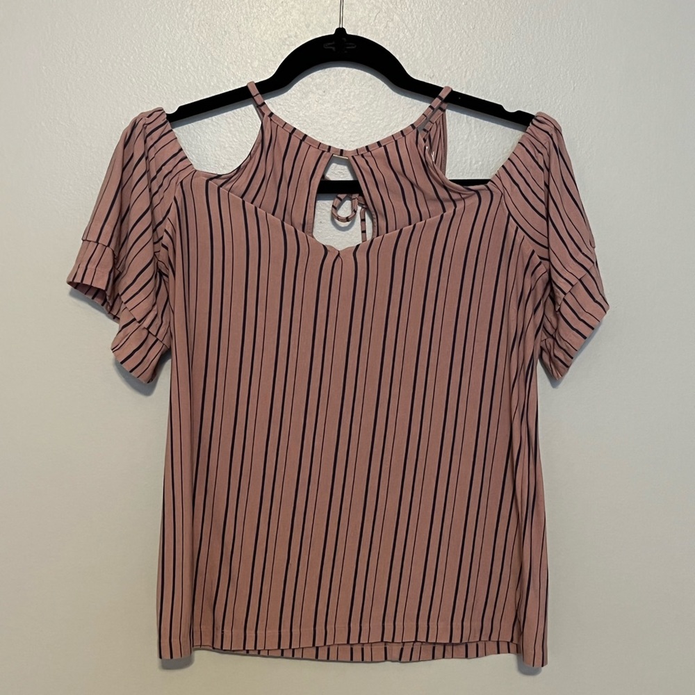 Off Shoulder American Eagle stripped shirt